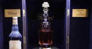 Se vende la botella de Ron más cara del mundo