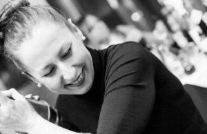 Cuando el arte del bar lo transmitía un bartender Elisa Libertad Vidal