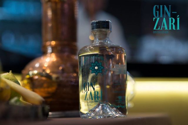 Gin Zarí made in Granada.
