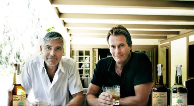 George Clooney vende su marca de tequila 1 mil millones de dolares