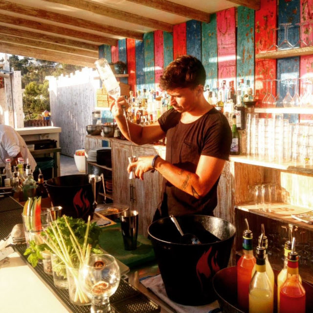 La coctelería de calidad todo el año y más en verano Yeray Monforte