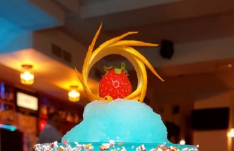 La Clandestina, Crazy Daiquiri Paula Cano Aguado y Antonio Alcázar Verdú. La Clandestina c/ Don Quijote, 5 03600 ELDA - Alicante España DAIQUIRI FROZEN