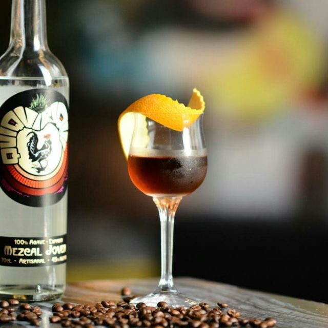 House Club Delhi. Cocktail El Muro