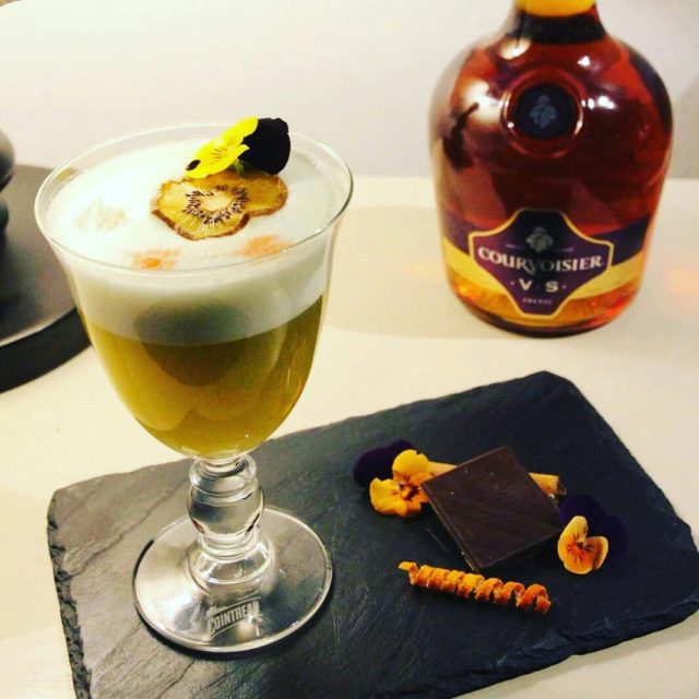 Cocktail Excellence project by Javier de la Cruz Excellence Project by Maxxium en Taberna El Botero (Toledo) Bartender Javier de la Cruz