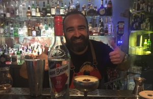 Coctel “ Y un carajo” por @Dani Burgos Brand Ambassador de Brizard Coctel “ Y un carajo” por @Dani Burgos Brand Ambassador de Brizard