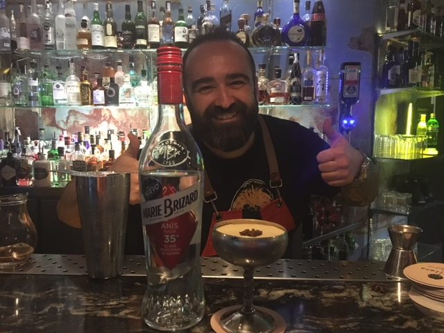 Coctel “ Y un carajo” por @Dani Burgos Brand Ambassador de Brizard Coctel “ Y un carajo” por @Dani Burgos Brand Ambassador de Brizard