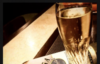 David Tan, Tuxedo. Barcelona David Tan, Tuxedo. Barcelona