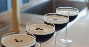 Kahlua Espresso Martini de barril Kahlua lanza Espresso Martini