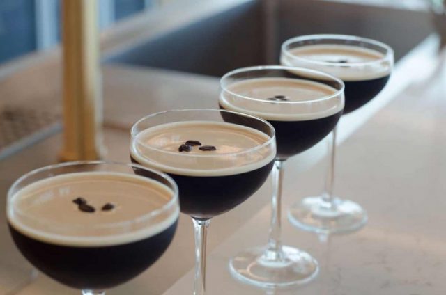 Kahlua Espresso Martini de barril Kahlua lanza Espresso Martini