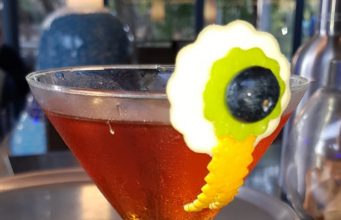 Daniel Santana Rebollo bartender de Terraza Sotavento