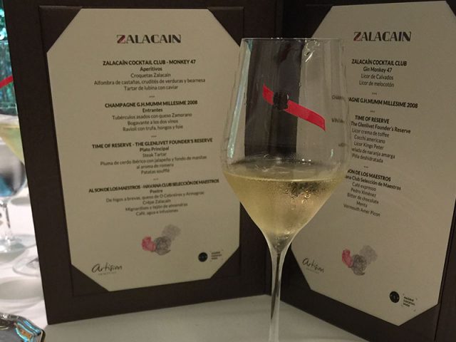 Artisian Selection marida el alto nivel de destilados con un menú degustación