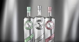 Vodka Mink. Marca propiedad de Luis Caballero
