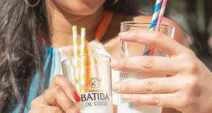 Mangaroca batida de coco