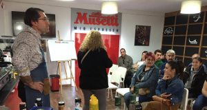 Juan Tomas dinamiza en Elche la coctelería con café