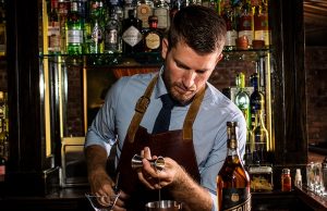 BERTOUX Brandy es una elegante combinación de caldos californianos destilados