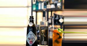 Un cóctel puramente Berciano, Elefante Forzudo por Paco Patón