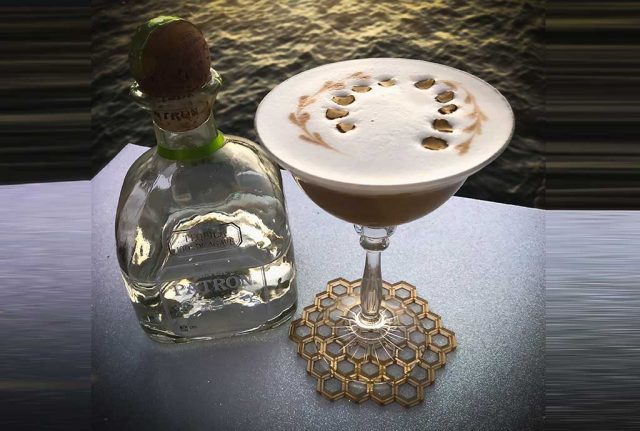 Cóctel Tequila Patrón by Denys Cherkasov