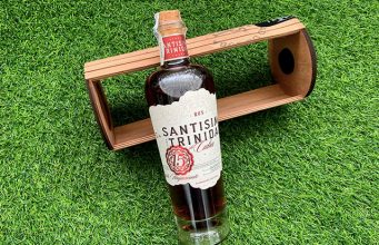 Ron Santísima Trinidad 3 productos diferenciados entre sí por sus años de añejamiento. Ron Santisima Trinidad