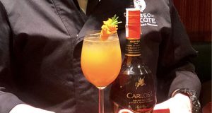 Cóctel de Brandy Carlos I by Nacho Zamora, Museo Chicote