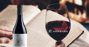 LAND OF WINES by Javier Molina Rodríguez ARRAYAN PREMIUM 2011