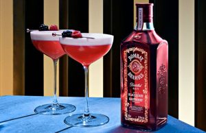 CÓCTEL ‘CLOVER CLUB’ PARA SAN VALENTIN DE BOMBAY BRAMBLE