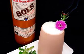 Dando un giro a los clásicos by Cristo Garcia