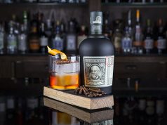 Esta Semana Santa, disfruta de las Procesiones Diplomático Old Fashioned