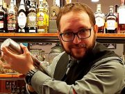 Nacho Zamora presenta ¨volver al futuro¨