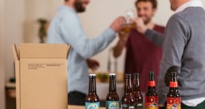 Birrabox ofrece un nuevo concepto de club cervecero: suscripción tipo Netflix, con fondo educativo y desde casa