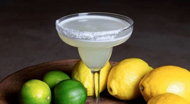 Margarita, receta IBA (international bartenders association)