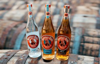 Tequilas Rooster Rojo llega a España con Varma