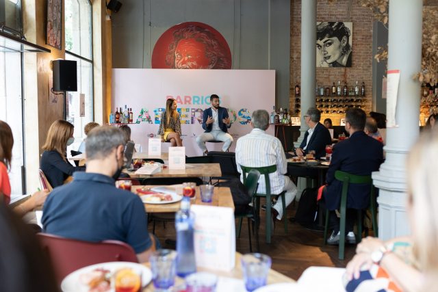 EL GRUPO BACARDI PONE EN MARCHA BARRIOS ABIERTOS