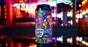 SALMON GURU WITBIER. LA CERVEZA DE LA HOMÓNIMA COCTELERÍA PARA FESTEJAR SU QUINTO ANIVERSARIO