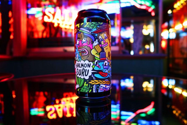 SALMON GURU WITBIER. LA CERVEZA DE LA HOMÓNIMA COCTELERÍA PARA FESTEJAR SU QUINTO ANIVERSARIO