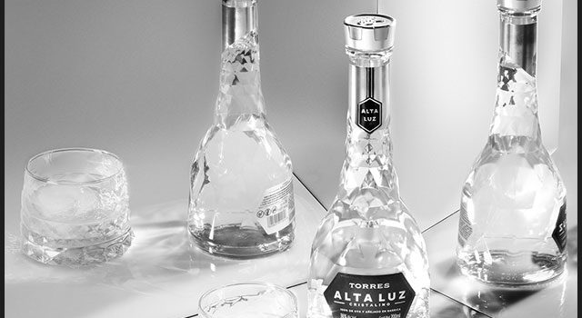 Nace Torres Alta Luz, el primer brandy cristalino, elaborado en Barcelona