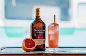 Esta Navidad lleva tu nombre: Ron Barceló lanza su botella personalizable