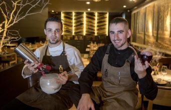 MÁS ALLÁ DE LA COCINA