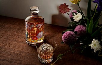 SUNTORY PRESENTA EL NUEVO HIBIKI® JAPANESE HARMONY™