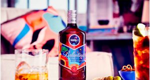 BALLANTINE’S Y SHAWNA X: UNA EDICIÓN LIMITADA PARA CELEBRAR QUE LA VIDA ES UN CARNAVAL