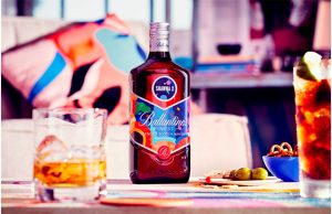 BALLANTINE’S Y SHAWNA X: UNA EDICIÓN LIMITADA PARA CELEBRAR QUE LA VIDA ES UN CARNAVAL