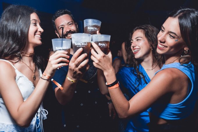 Las regiones más fiesteras de España: ¿Dónde dicen sí a todos los planes de verano?