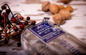 MARTIN MILLER’S GIN Y SCOTTA 1985