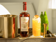 BOTELLA CUSTOMIZADA DE RON SANTA TERESA 1796