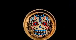 Feliz Día Del Margarita. Deshojando Margaritas