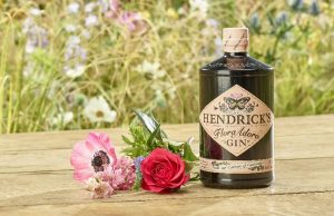 Hendrick’s Gin se inspira en la fauna y flora de los jardines victorianos para crear Flora Adora