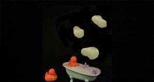 Es la hora del Té?? Es la hora del baño….