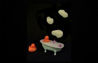 Es la hora del Té?? Es la hora del baño….