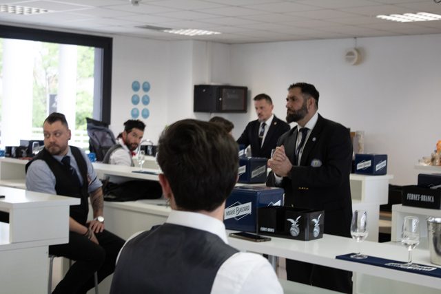 Concursos de coctelería. FABEBARMAN Concursos de coctelería. FABEBARMAN