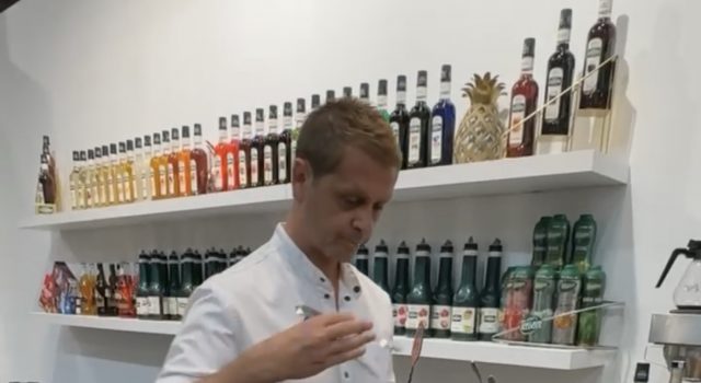 Alifoods y David Rios enamoran con la coctelería de Teisseire