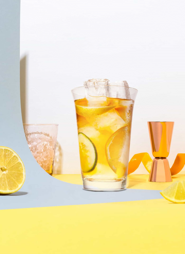 Celebra el día de Santa Margarita con su icónico cóctel y su versión más sofisticada